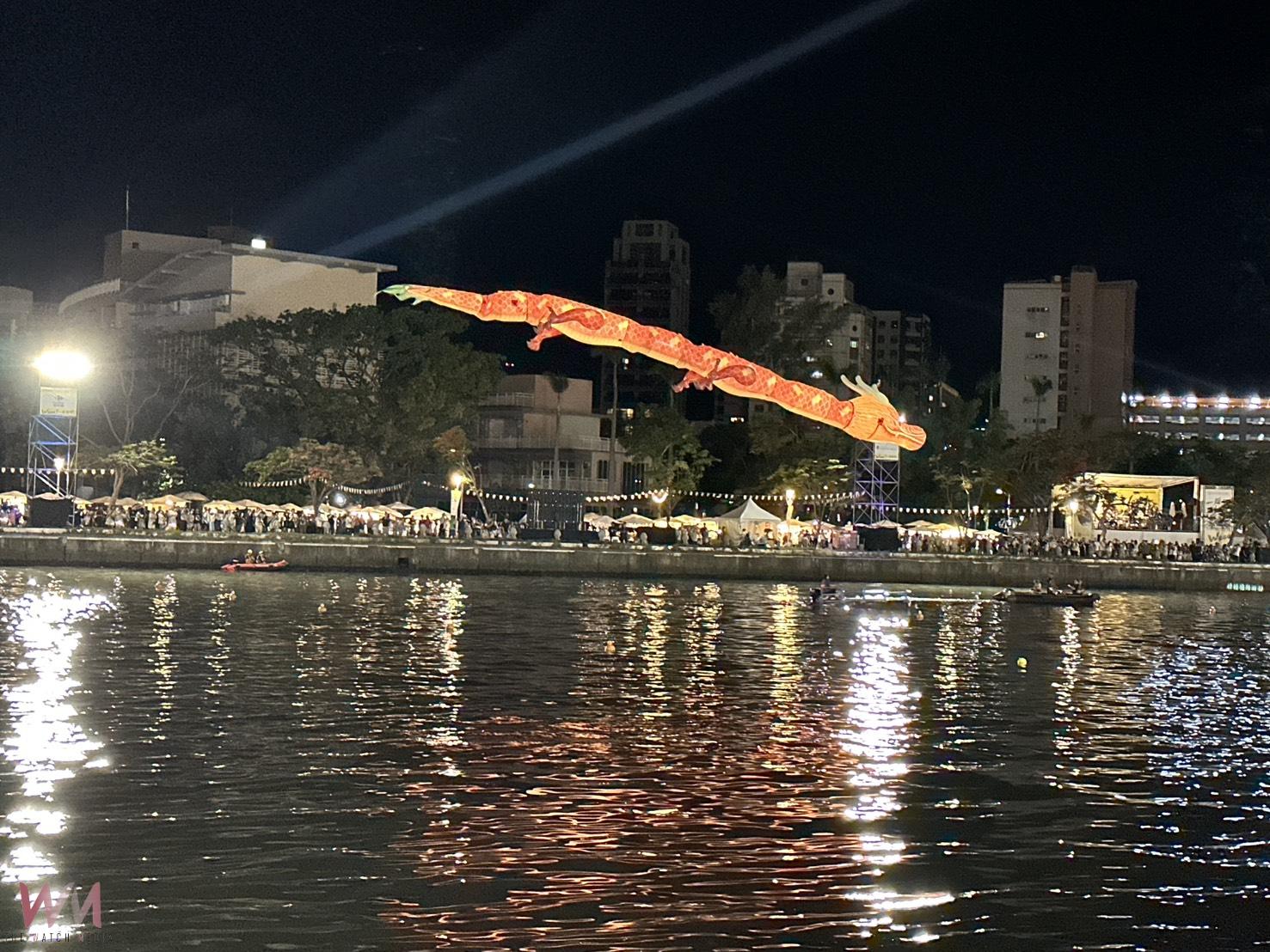 高雄端午夜最美風景！「祥龍燈」飛舞愛河、龍舟賽熱血開戰 - https://www.watchmedia01.com