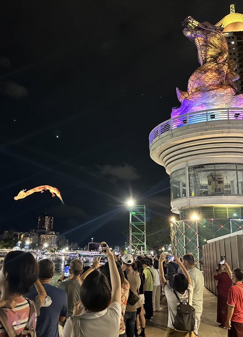 高雄端午夜最美風景！「祥龍燈」飛舞愛河、龍舟賽熱血開戰 - https://www.watchmedia01.com