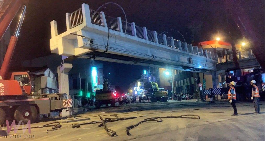 城市通行更安全！中市建設局三天高效拆除天橋　提升友善便利環境 - https://www.watchmedia01.com