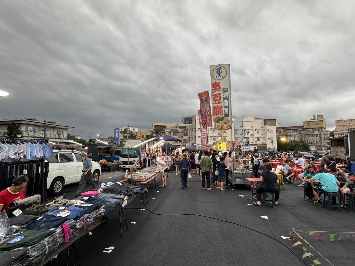 復活！花壇夜市文化百態：從「攤」出經濟到「攤」出人情味 - https://www.watchmedia01.com