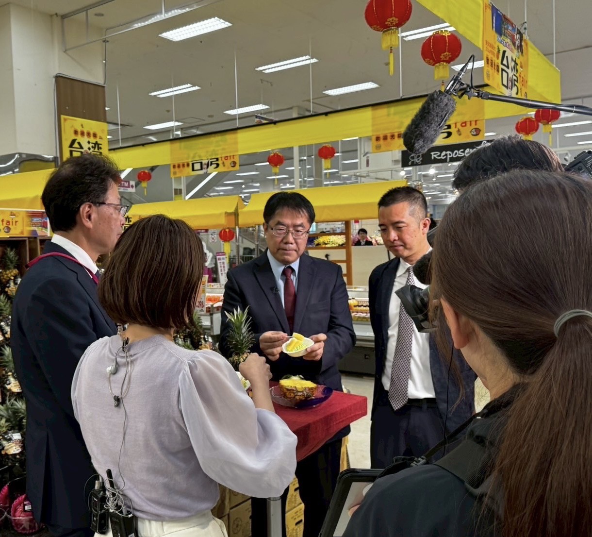黃偉哲赴熊本永旺推台南農產 美味物產征服當地人味蕾 - https://www.watchmedia01.com