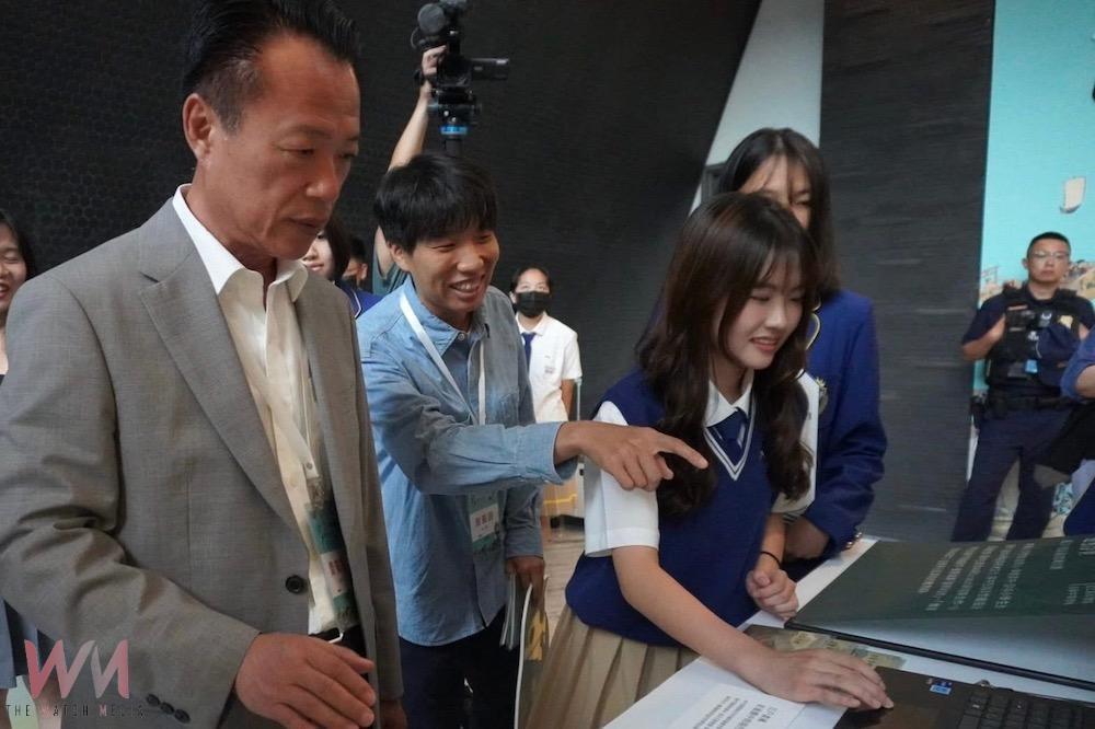 嘉科實中運用AI與藝術創作「遊藝浮世」　參與故宮國際大展獲好評 - https://www.watchmedia01.com