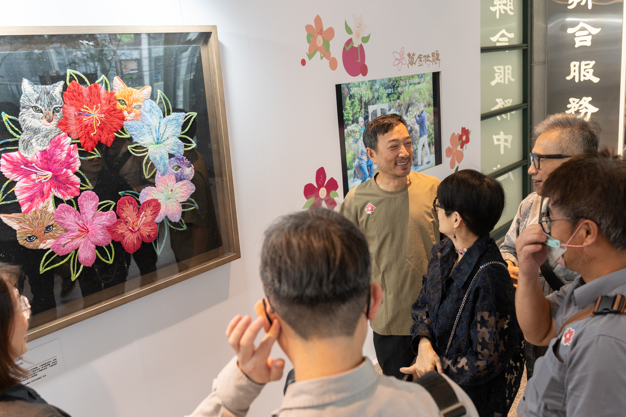 「萬金杜鵑攝影展」新北市府展出 師徒聯手運用光影奪金銀二獎 - https://www.watchmedia01.com
