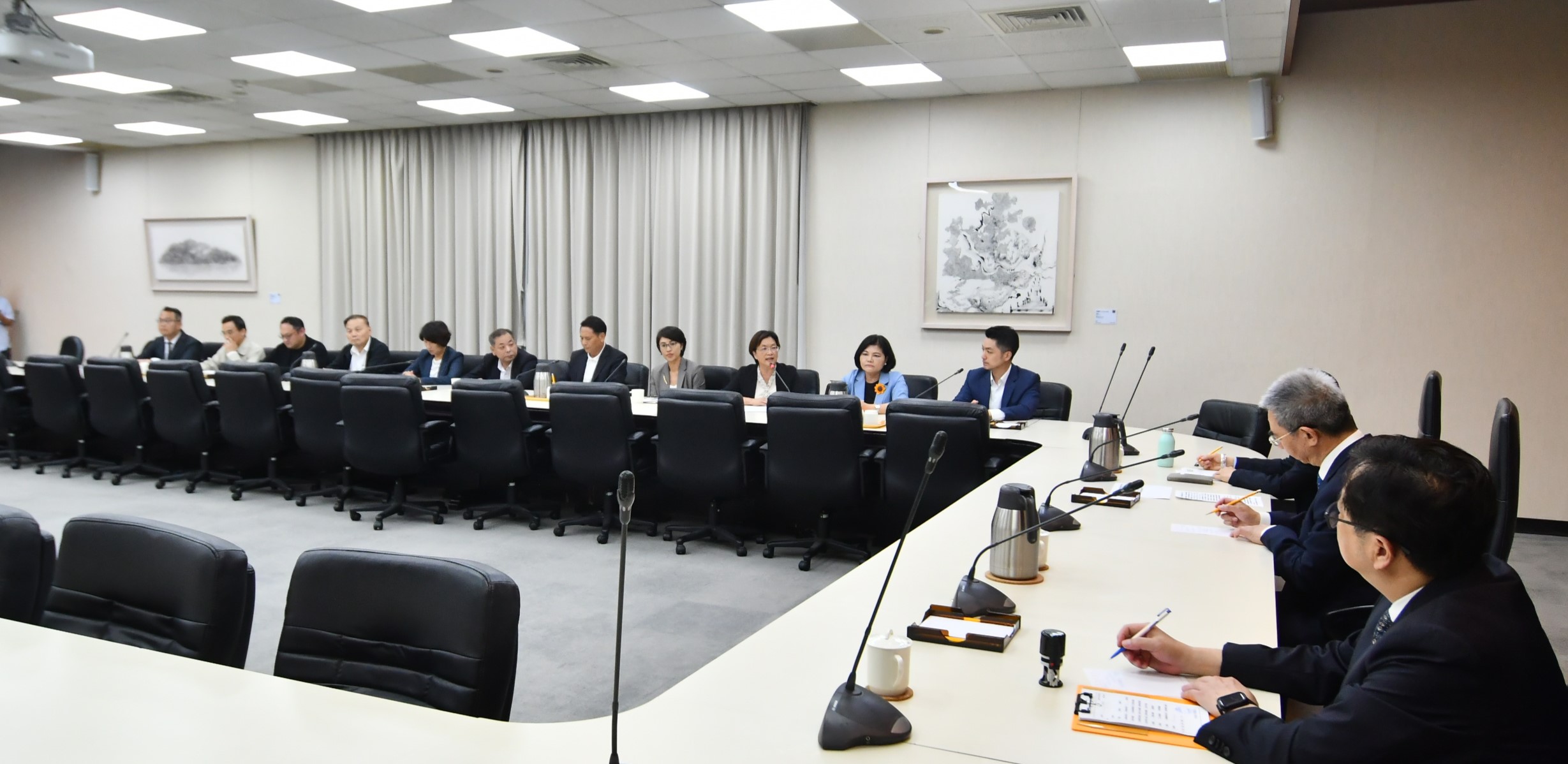彰化縣遭大砍補助逾51億　王惠美聯合地方首長赴行政院提訴願 - https://www.watchmedia01.com