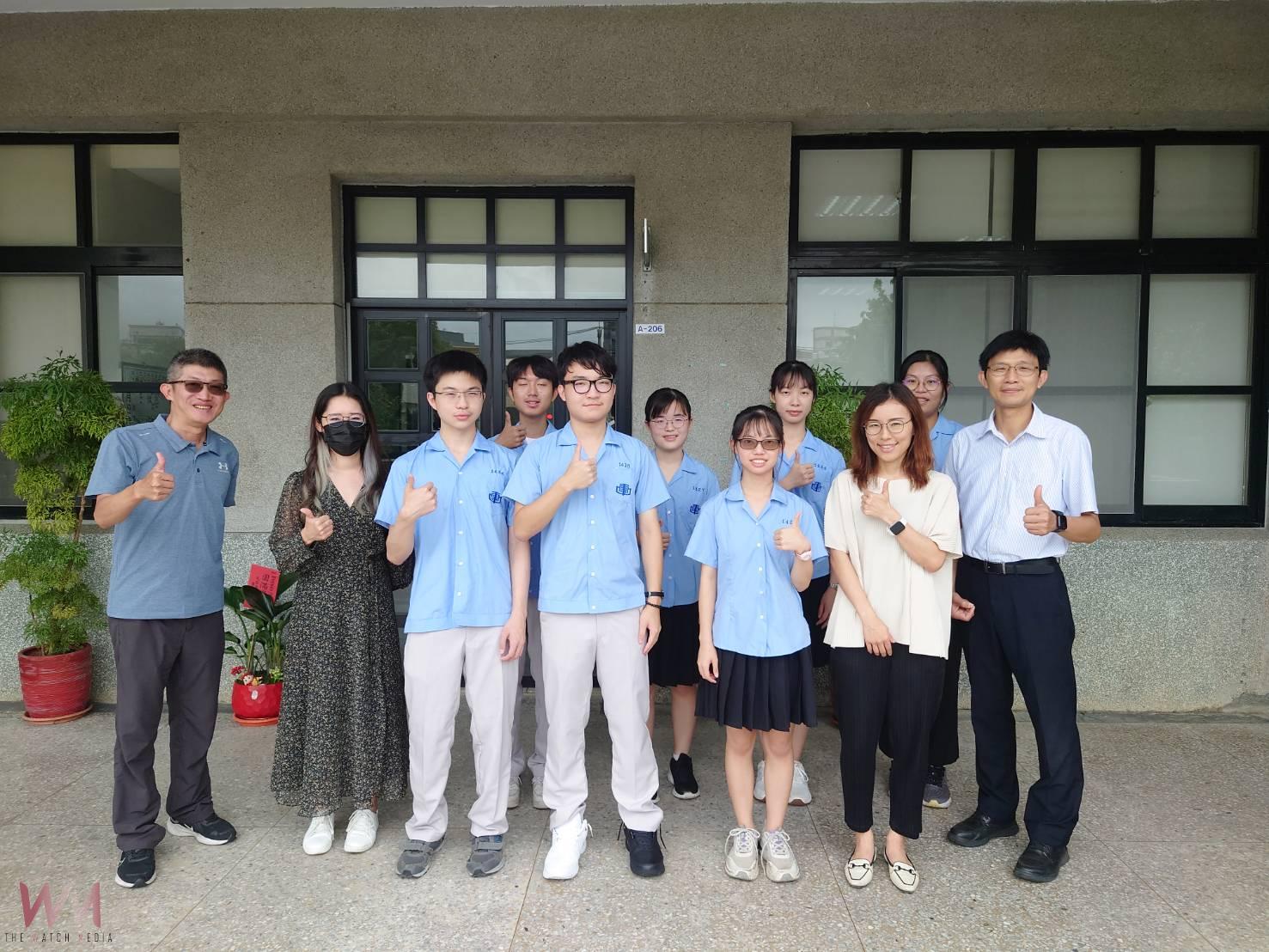 虎尾高中升學再創高峰　十人錄取醫牙中醫系 雙榜首耀眼全場 - https://www.watchmedia01.com
