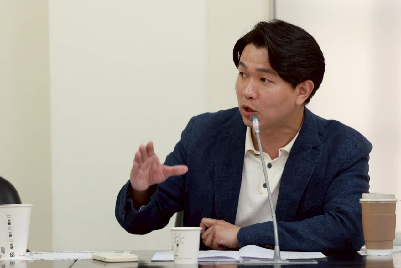 新藍圖連線批外交部無視戰爭風險宣傳以色列打工度假 - https://www.watchmedia01.com