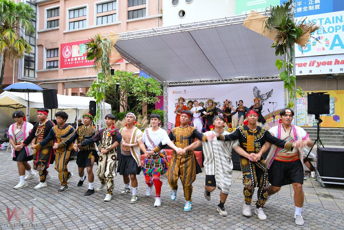 路「tau」了我們各自飛　美和科大原民生畢業延續族群儀式 - https://www.watchmedia01.com