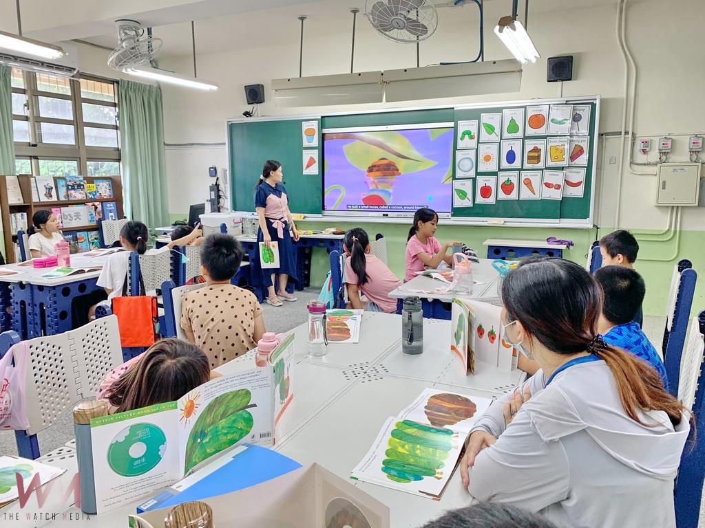 從毛毛蟲蛻變啟迪生命成長 看見福德國小「親子英語共讀」播下永續種子 - https://www.watchmedia01.com