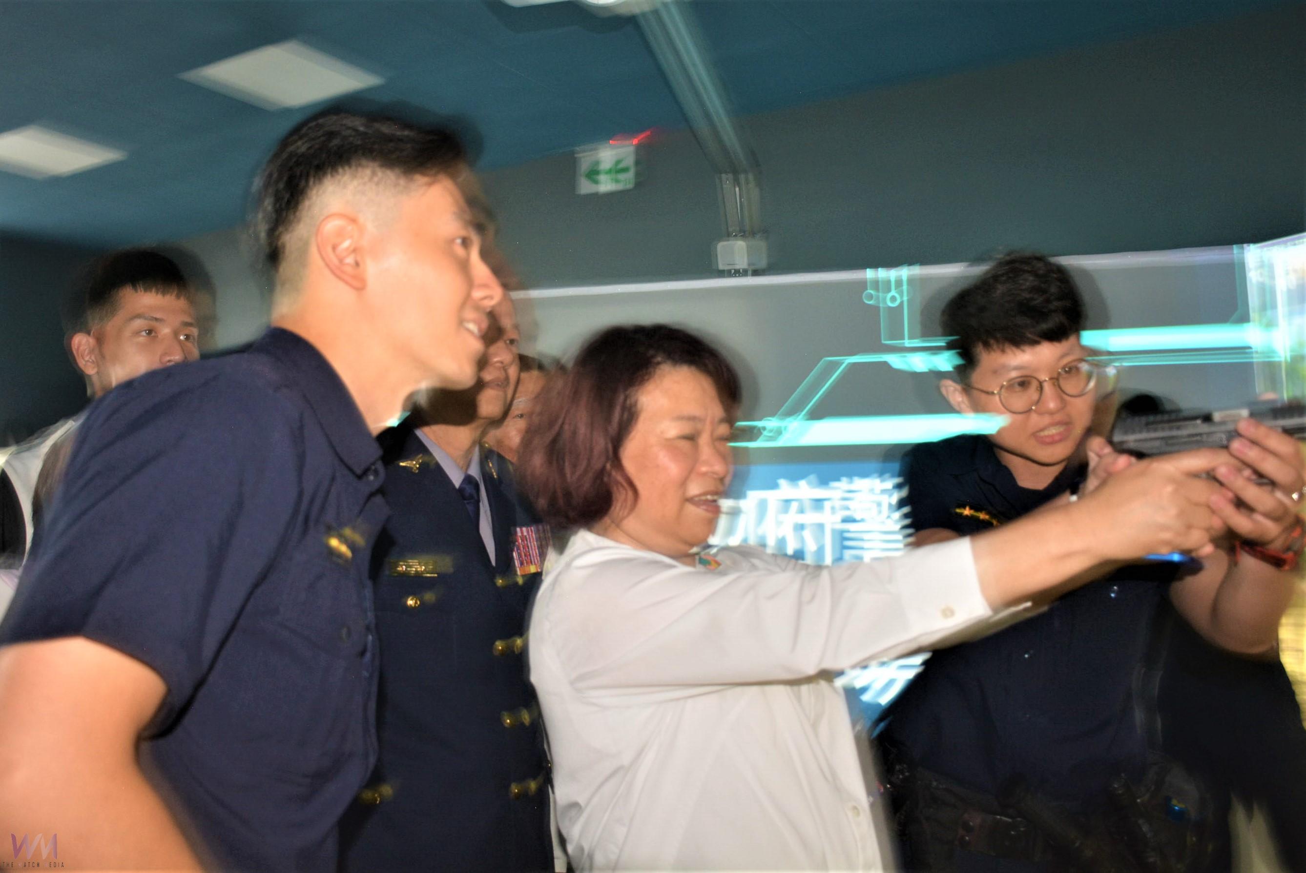 歡慶警察節　嘉市警局啟用互動式情境模擬訓練靶場 - https://www.watchmedia01.com