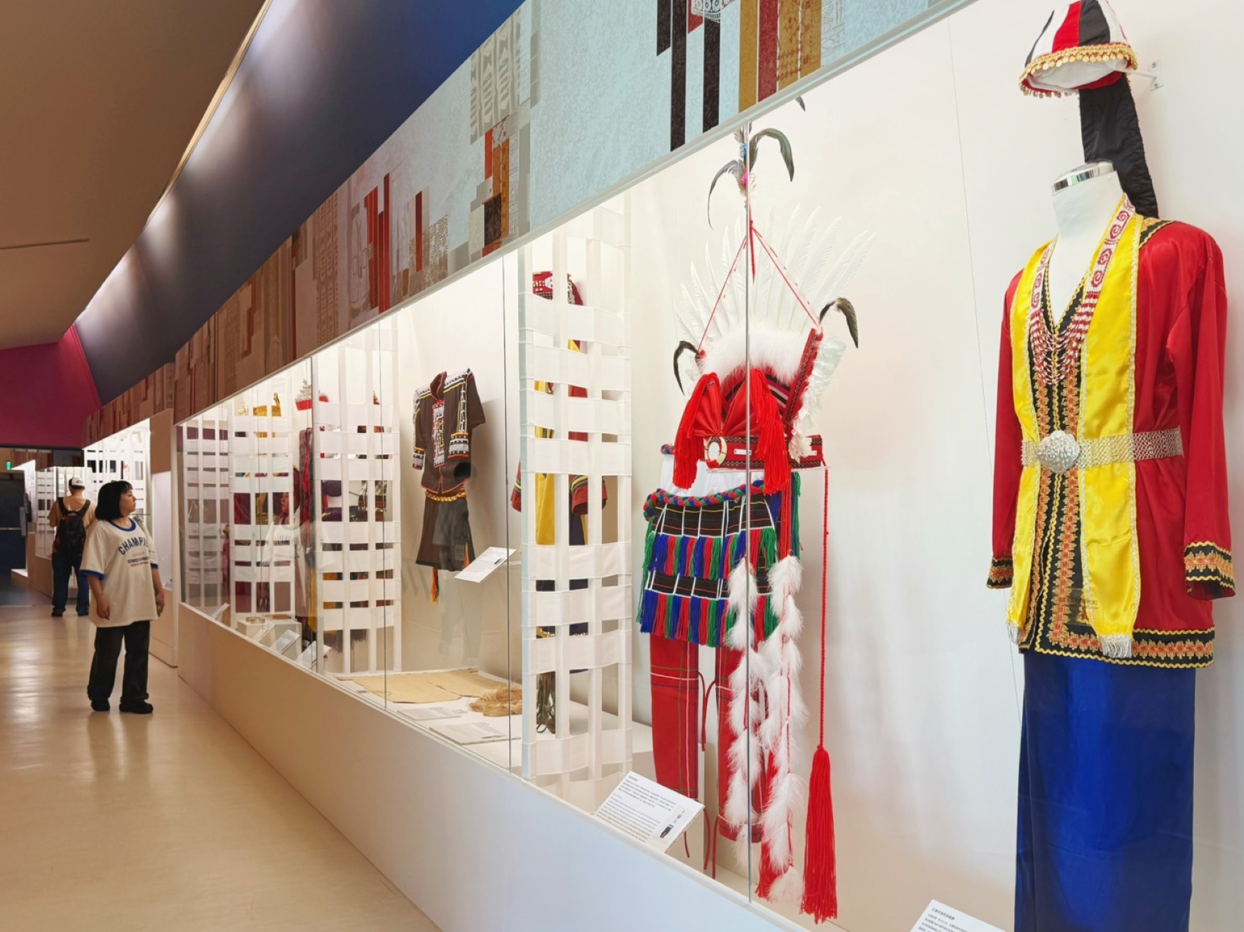 十三行博物館「島嶼織縷」特展探索南島服飾　展出樹皮衣到時尚編織　 - https://www.watchmedia01.com