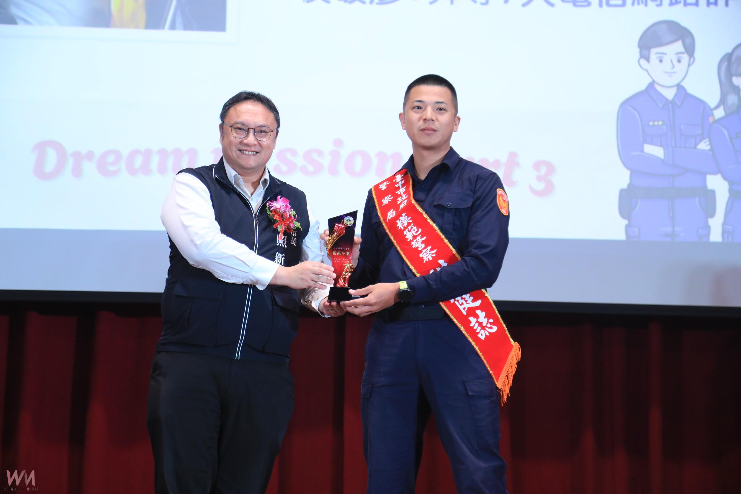 慶祝警察節！治安表現優異功績卓著　中市府：感謝警察犧牲奉獻 - https://www.watchmedia01.com