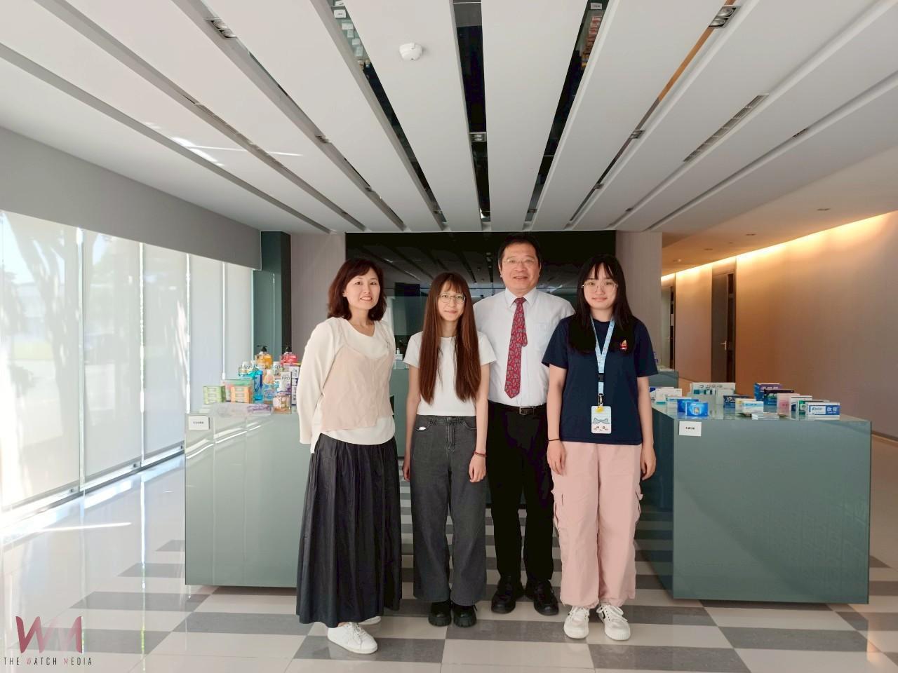 實習表現獲肯定 大葉大學藥保系陳郁琇獲中化製藥留任聘用 - https://www.watchmedia01.com
