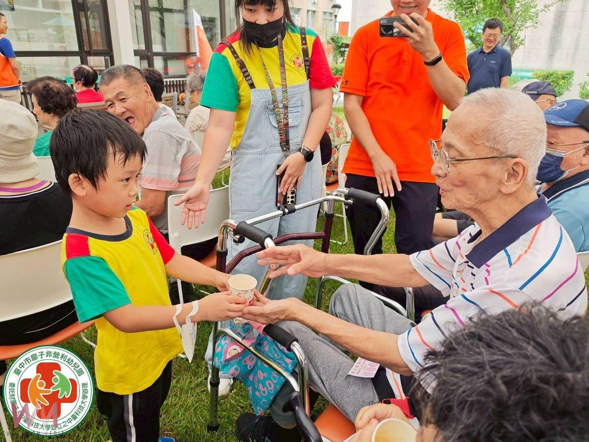童心「廍」老、共融相伴　中臺科大-謙和賀日照中心攜手幼兒園 共譜跨齡情誼 - https://www.watchmedia01.com