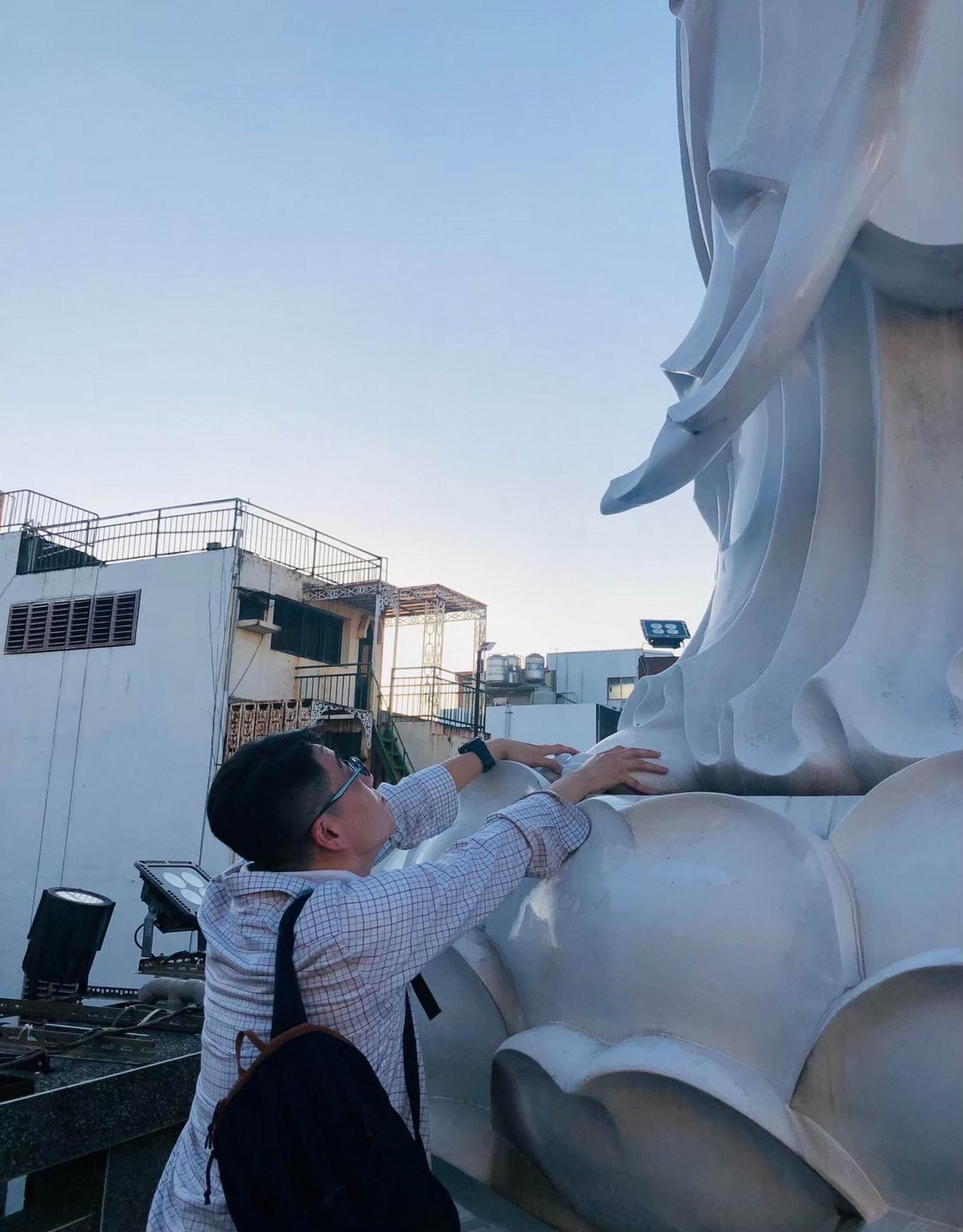 考前抱佛腳有機會！彰化開化寺「臨試抱佛腳」　身心靈寄託 - https://www.watchmedia01.com