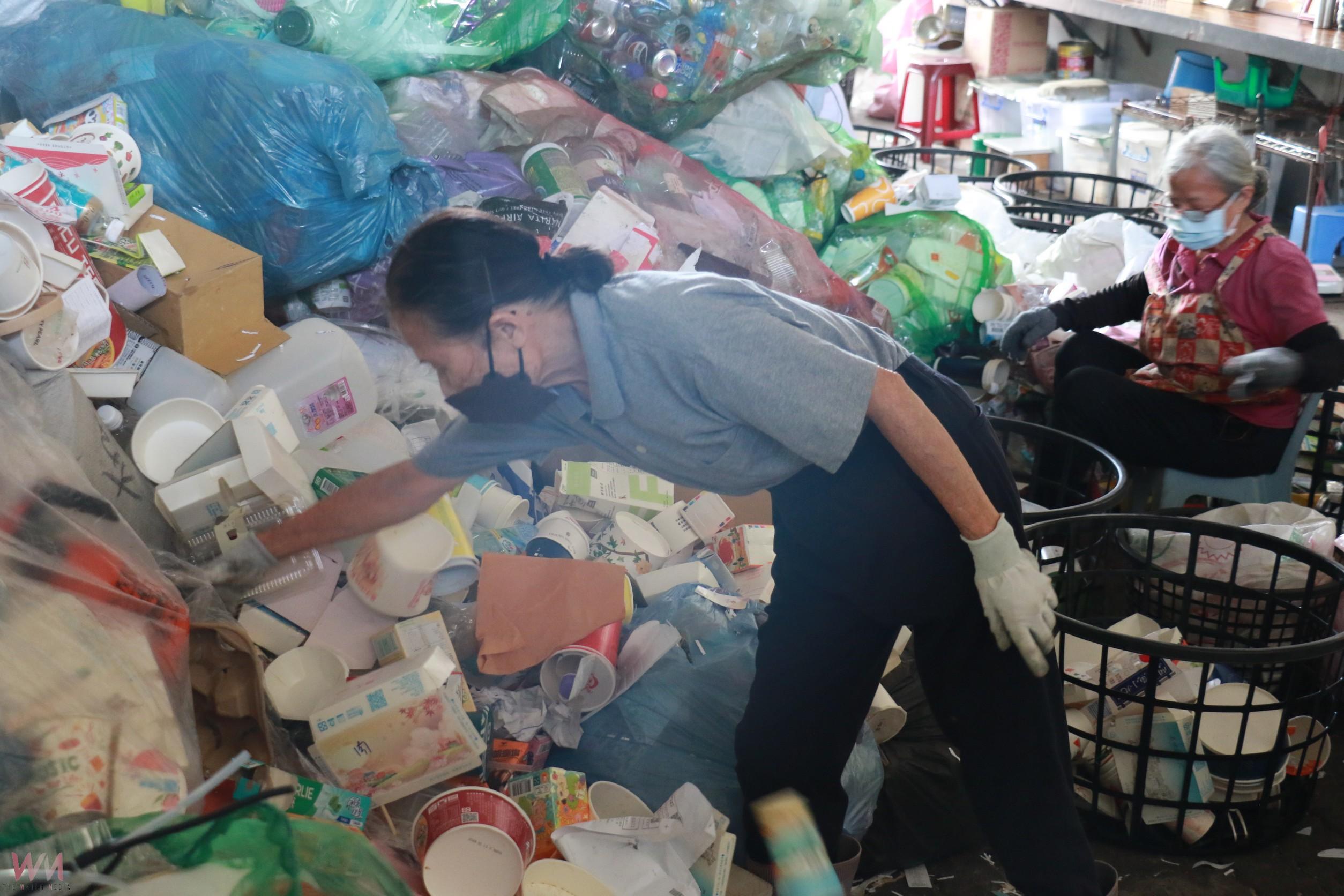 照顧環保志工　台中慈濟醫院推專屬運動操活絡舒展筋骨 - https://www.watchmedia01.com