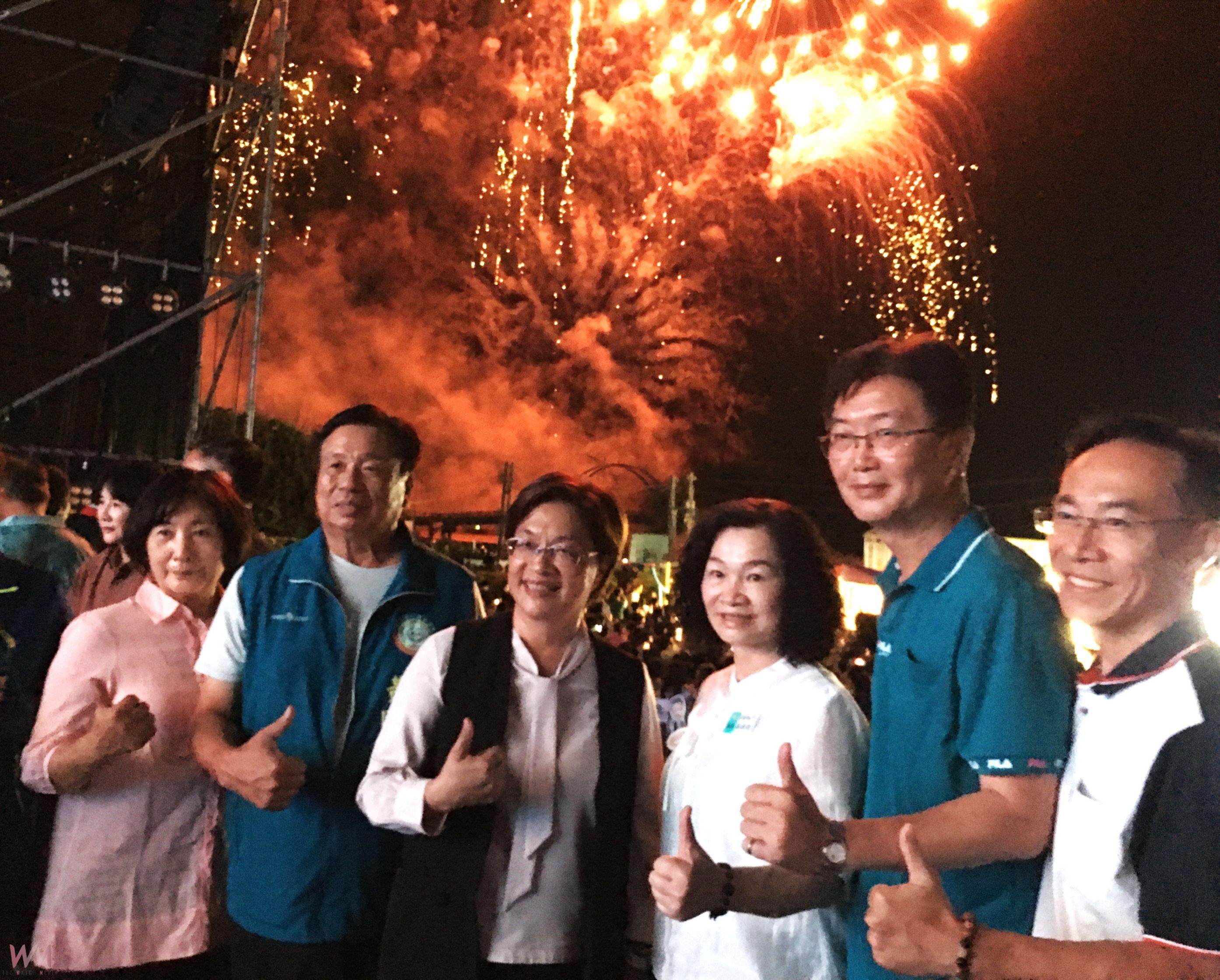 (有影片)/王功漁火節吸引28萬人潮 宇宙人熱唱、煙火秀點亮漁港夜空 - https://www.watchmedia01.com