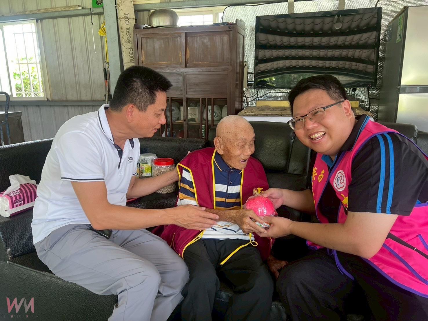 無限祝福！樂活開朗榮民人瑞蔡伯伯108歲嵩壽 - https://www.watchmedia01.com