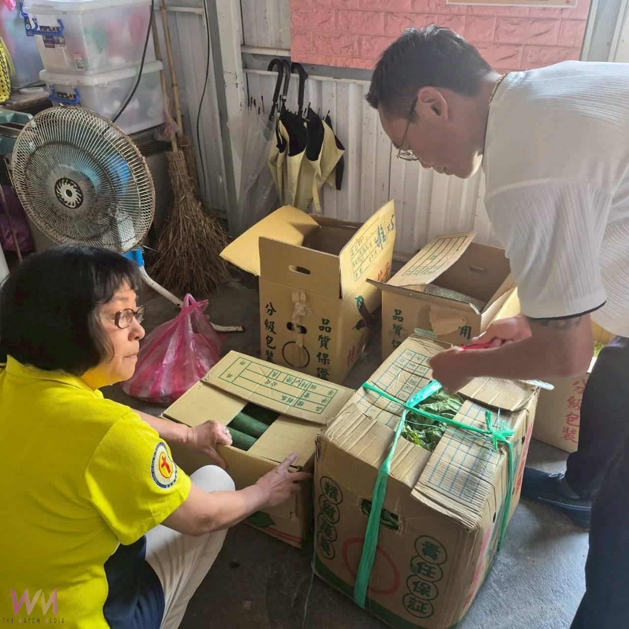 蓬萊國小校長牽線 《宜蘭知識大小事》版主集資為偏鄉長者加菜 - https://www.watchmedia01.com