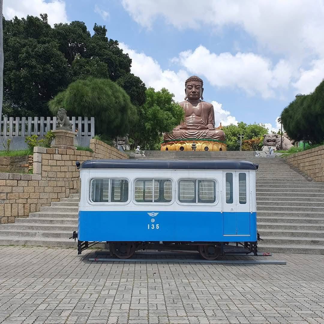 鐵道魂駛向東引　陳朝強修復台糖135巡道車規劃離島展出 - https://www.watchmedia01.com