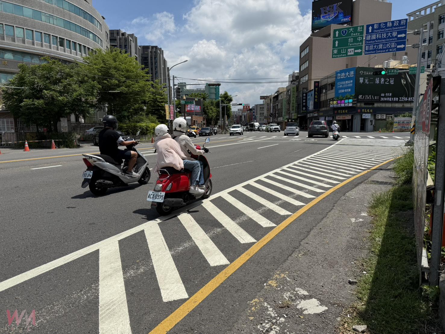 槽化線成罰單熱區　公路局稱為降肇事率　機車族批擾民陷阱 - https://www.watchmedia01.com