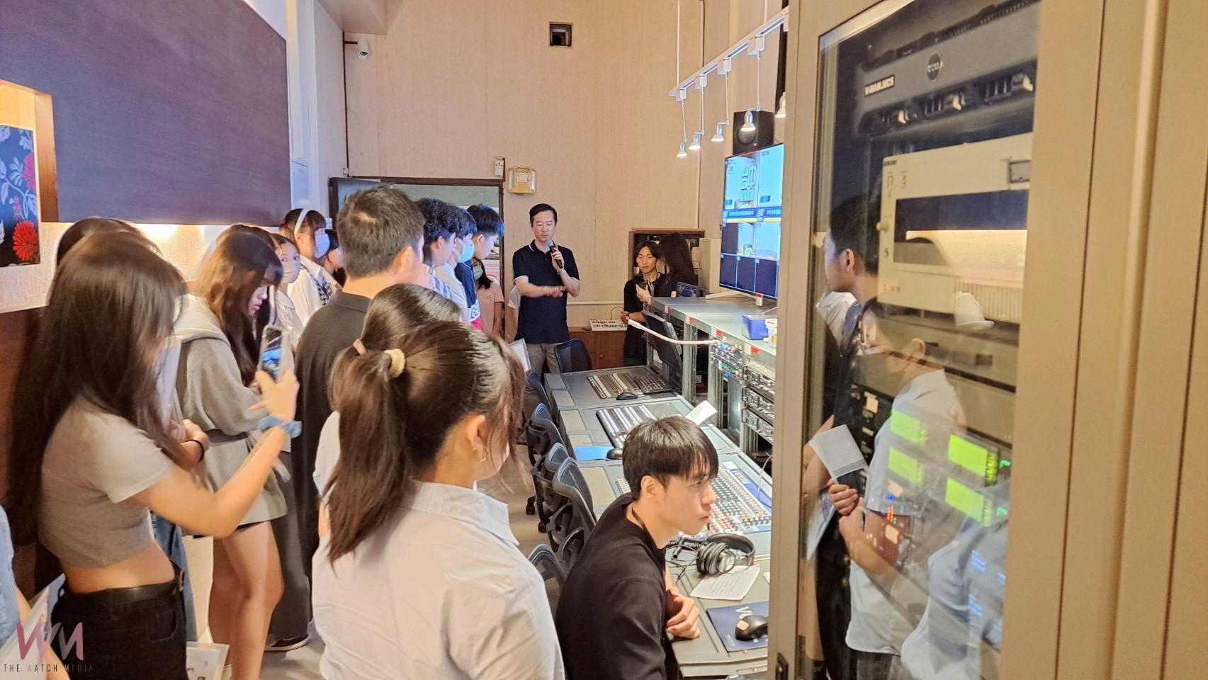 媒體識讀從實作扎根！中市辦「高中生主播營」　逾百學子開啟新視野 - https://www.watchmedia01.com