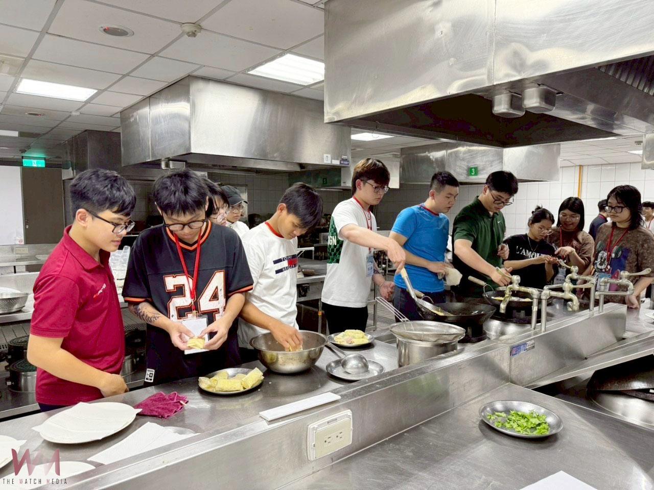越南學生暑期來台短期研習 華語與台灣料理體驗雙重收穫 - https://www.watchmedia01.com
