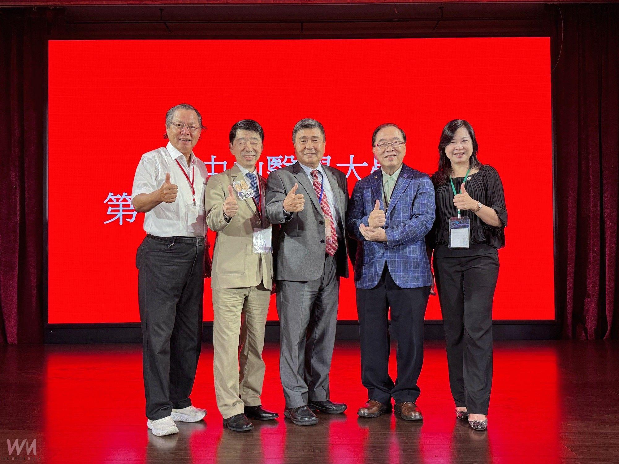 中山醫大校友總會交棒 醫學系校友鄭英傑接任理事長 - https://www.watchmedia01.com