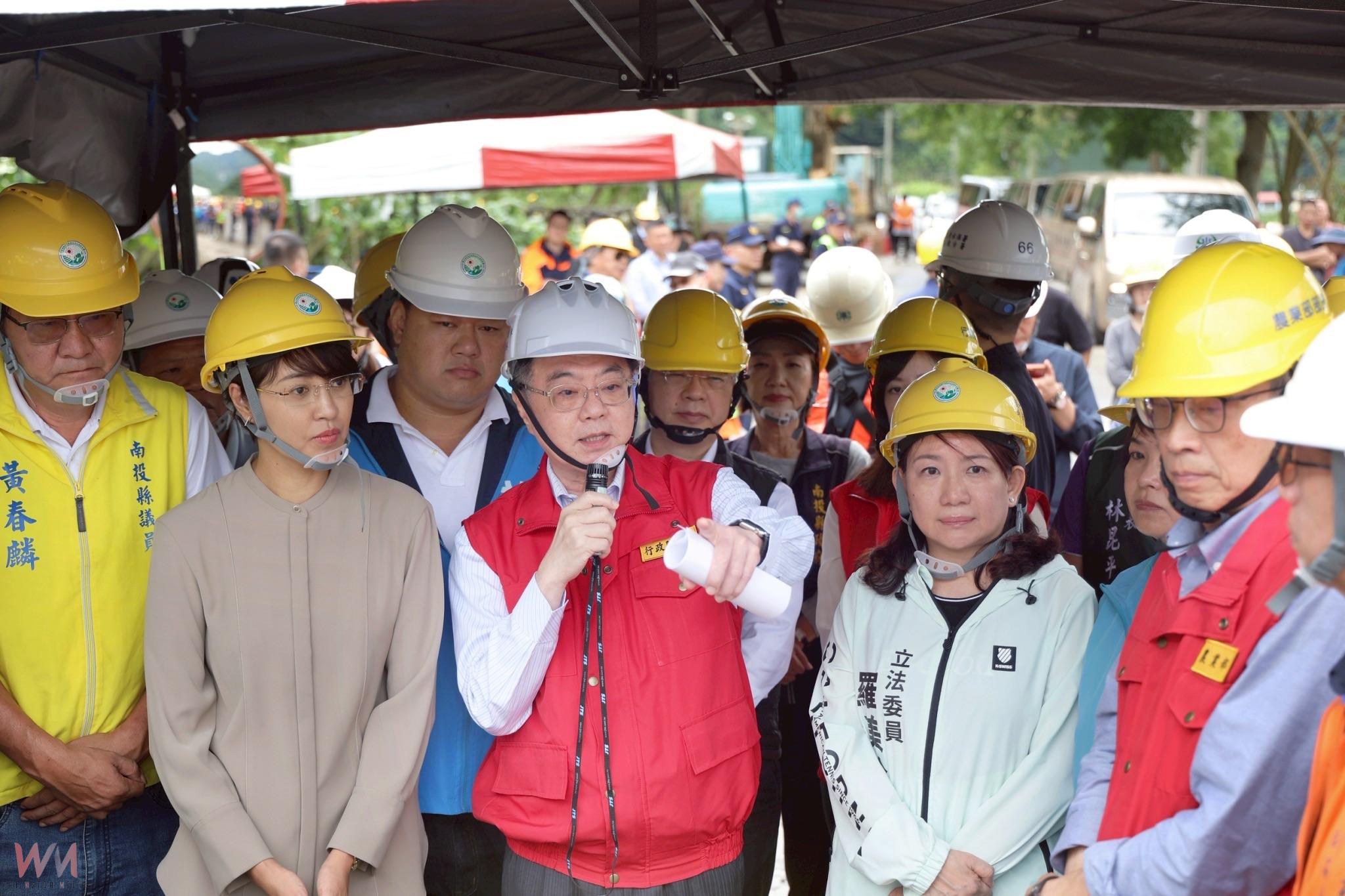行政院長蒞縣勘災許縣長爭取提高治山防洪經費與放寬農損救助品項 - https://www.watchmedia01.com