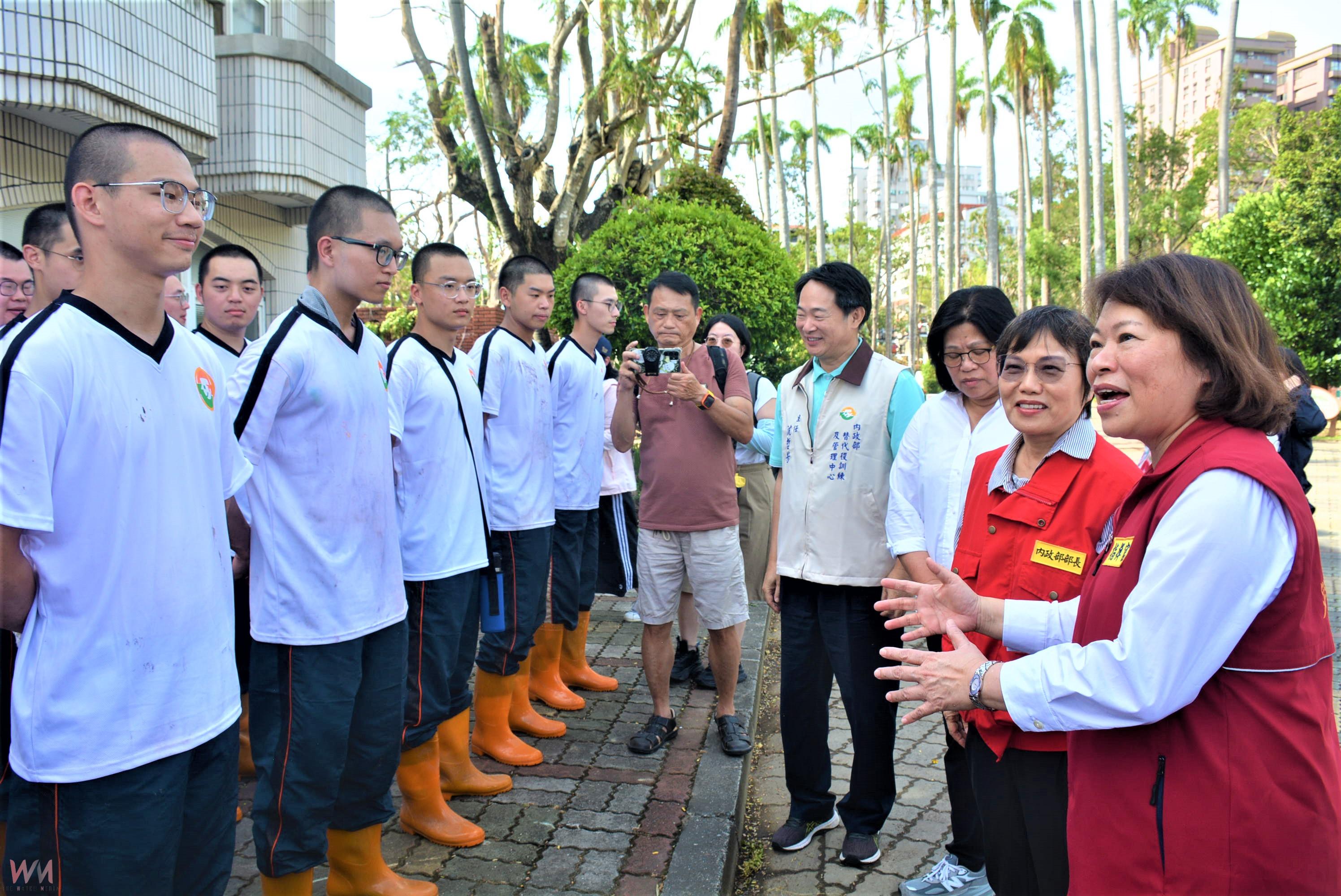 感謝投入第一線災後整建 內政部長、嘉義市長、立委慰勉替代役男 - https://www.watchmedia01.com