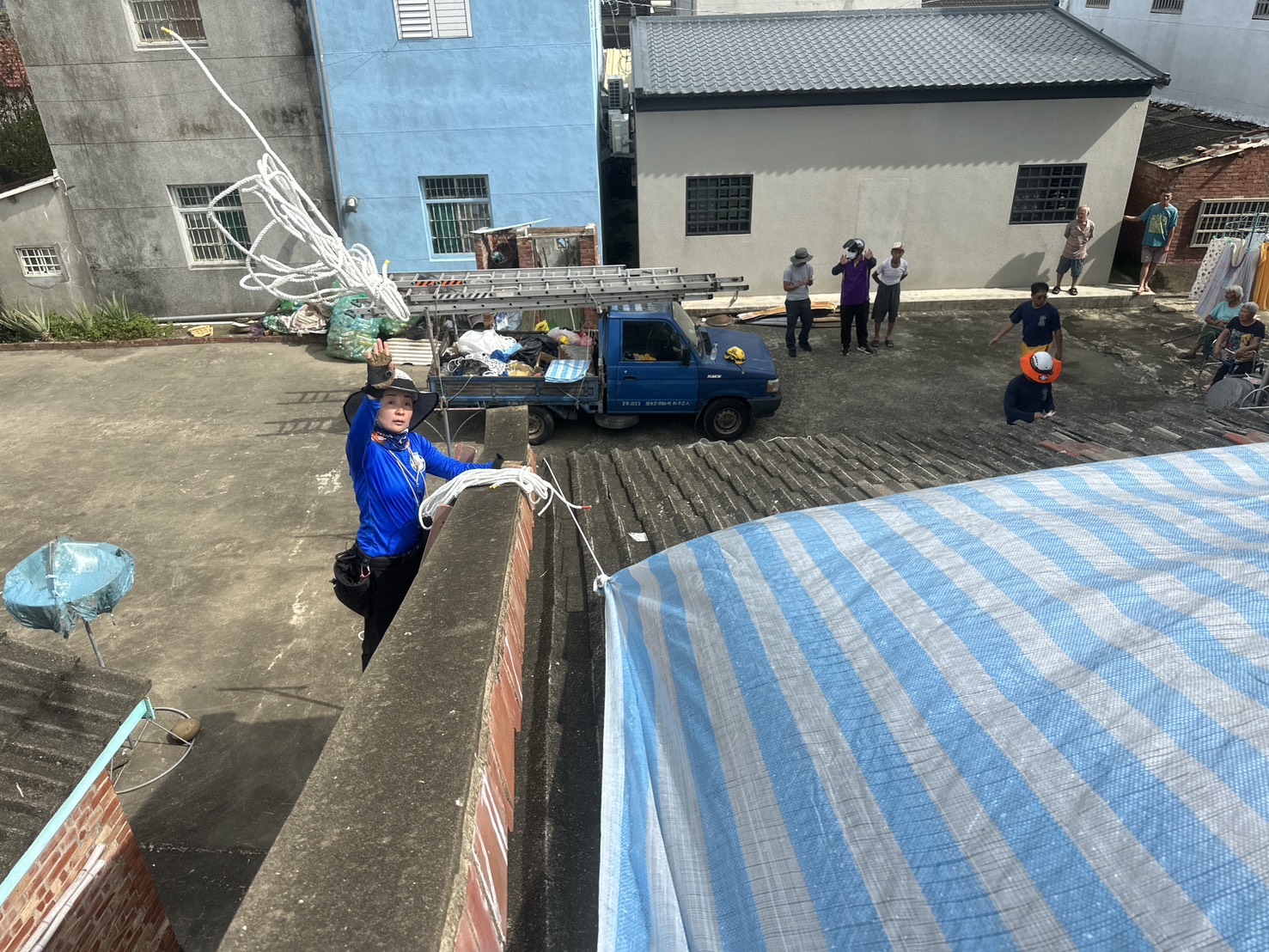 多圖／時間賽跑、風雨中行動　高雄搜救隊跨縣出擊救災 - https://www.watchmedia01.com