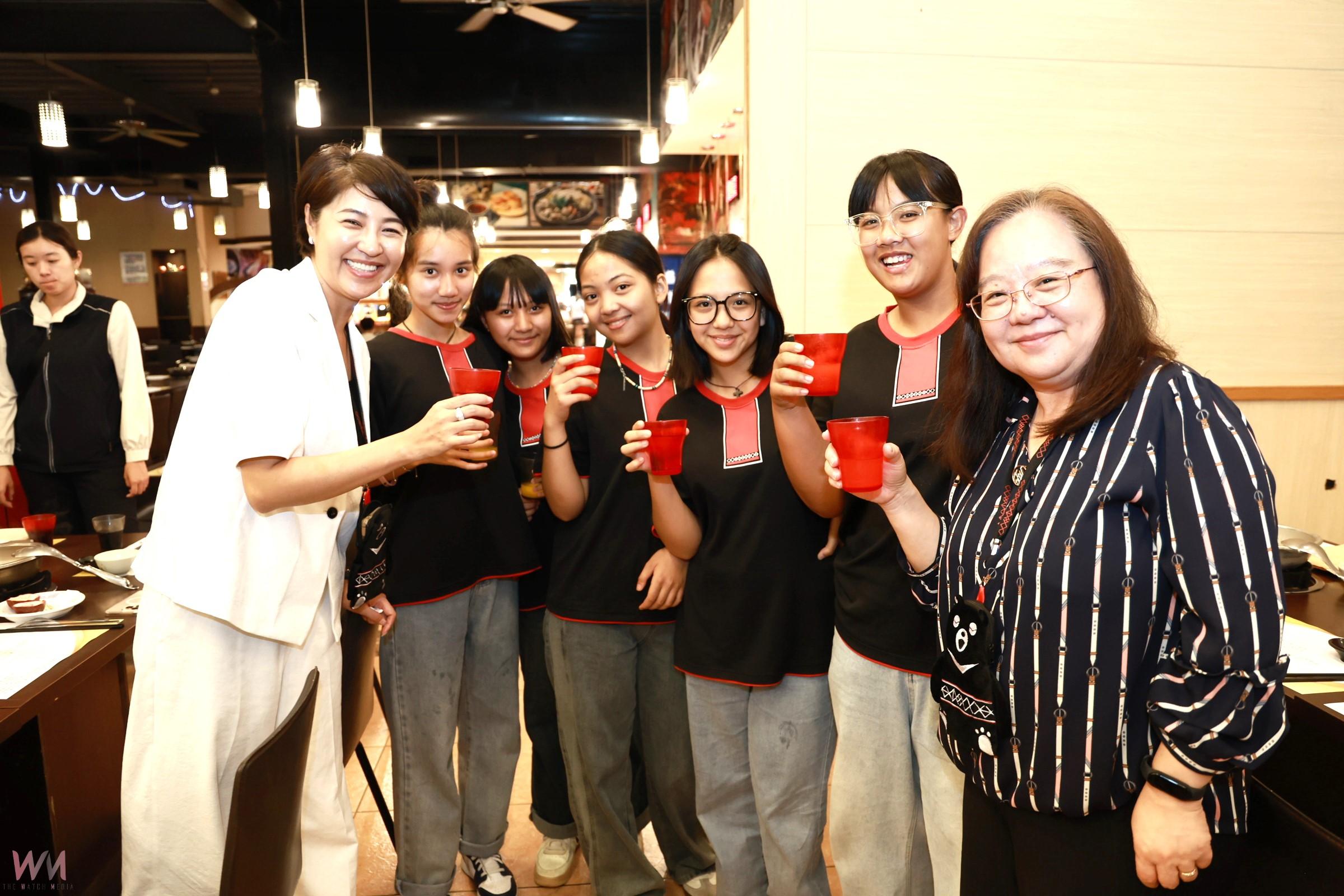 台灣原聲童聲合唱團榮耀回國 縣長許淑華宴請鼓勵 - https://www.watchmedia01.com