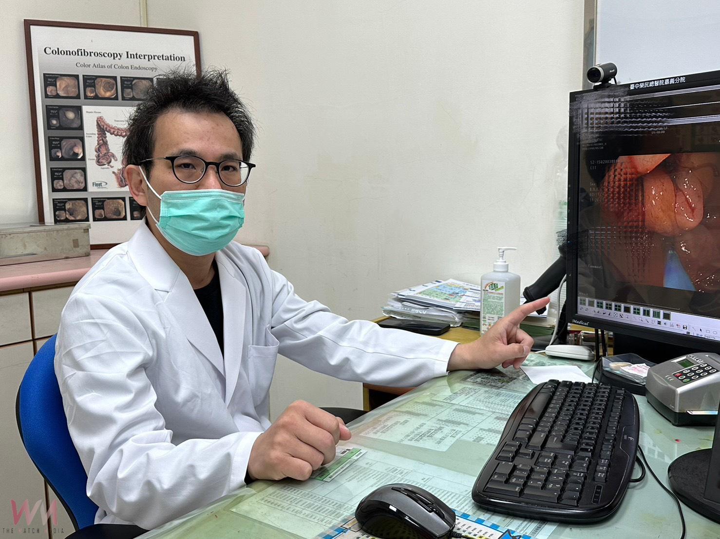 蔬果吃太少　56歲男左腹劇痛確診大腸憩室炎 - https://www.watchmedia01.com