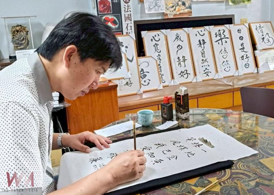 藝術家張益源長年關注弱勢　書畫義賣再捐腦麻協會 - https://www.watchmedia01.com
