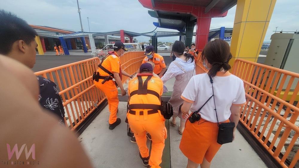 旅客澎湖返台船上昏迷　布袋海巡聯手消防急搶救 - https://www.watchmedia01.com