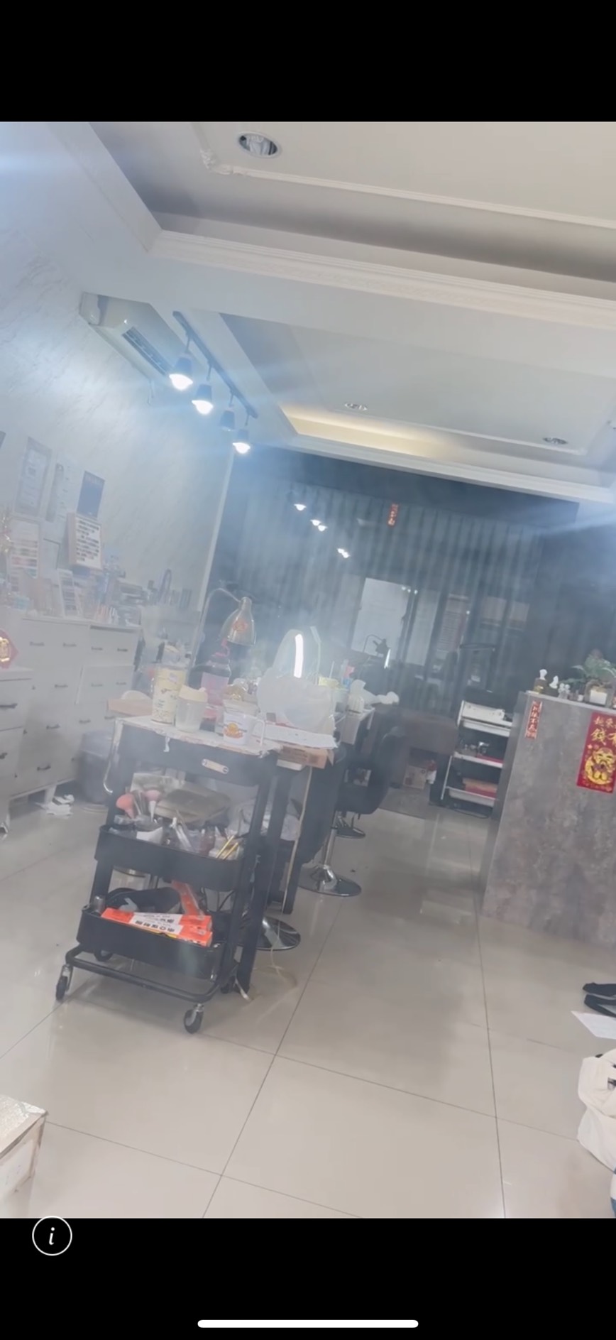 鹿港美甲店粉塵機突爆炸　業者驚呼：差一分鐘就炸在臉上！ - https://www.watchmedia01.com