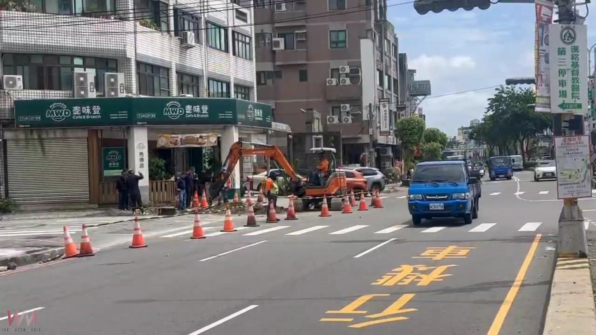 (有影片)/太驚險!彰化路面施工挖到瓦斯管 瓦斯狂洩嚇壞民眾 - https://www.watchmedia01.com