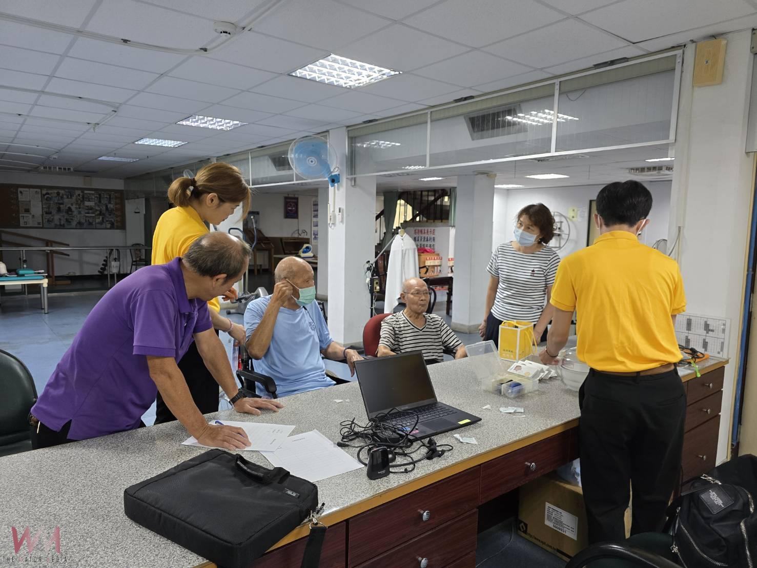 （有影片）／小助聽器大幫手　彰化榮家辦維修服務助長輩「聽」見幸福 - https://www.watchmedia01.com