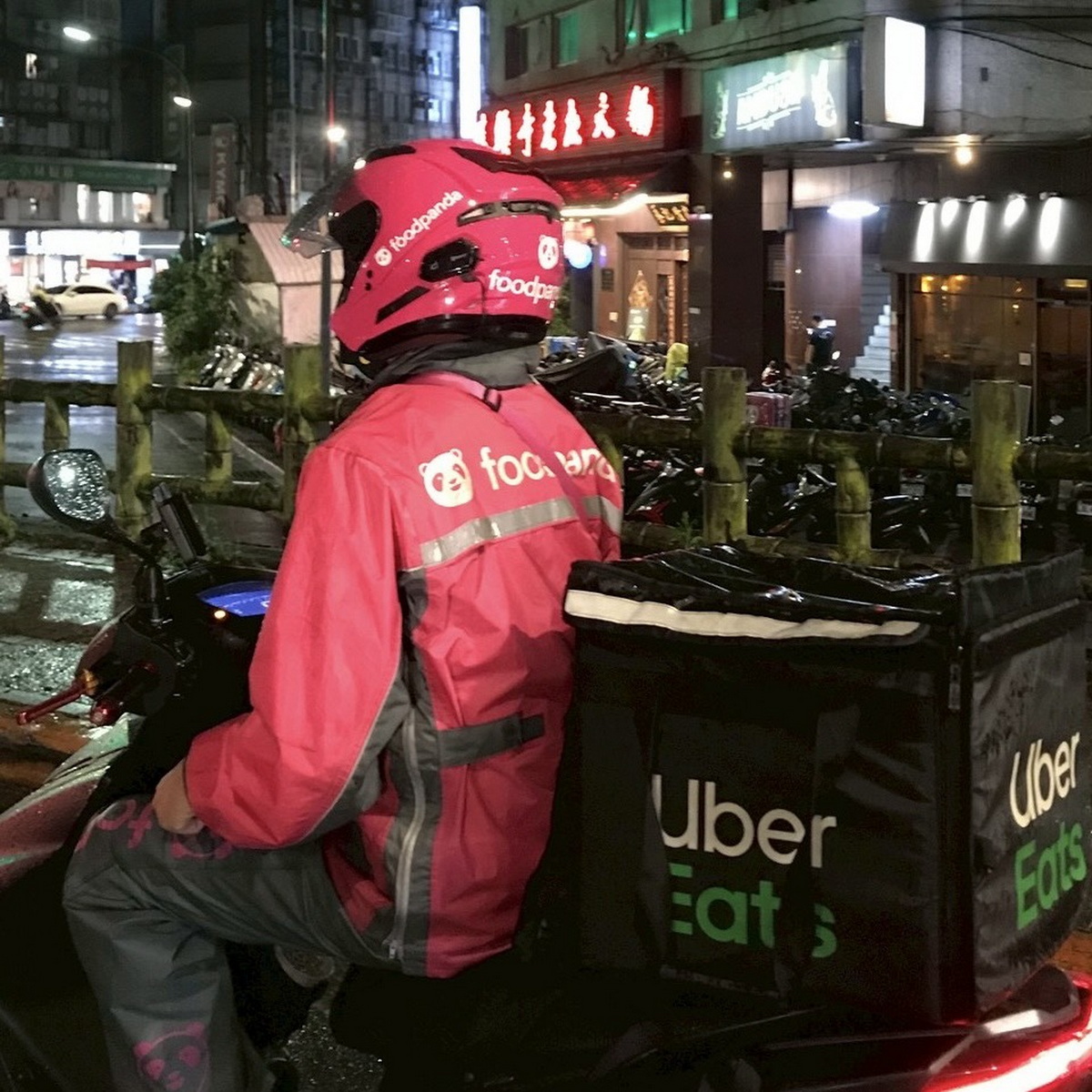 Uber Eats再砍酬勞 全總怒批突襲減薪 外送員恐陷低薪高風險輪迴 - https://www.watchmedia01.com