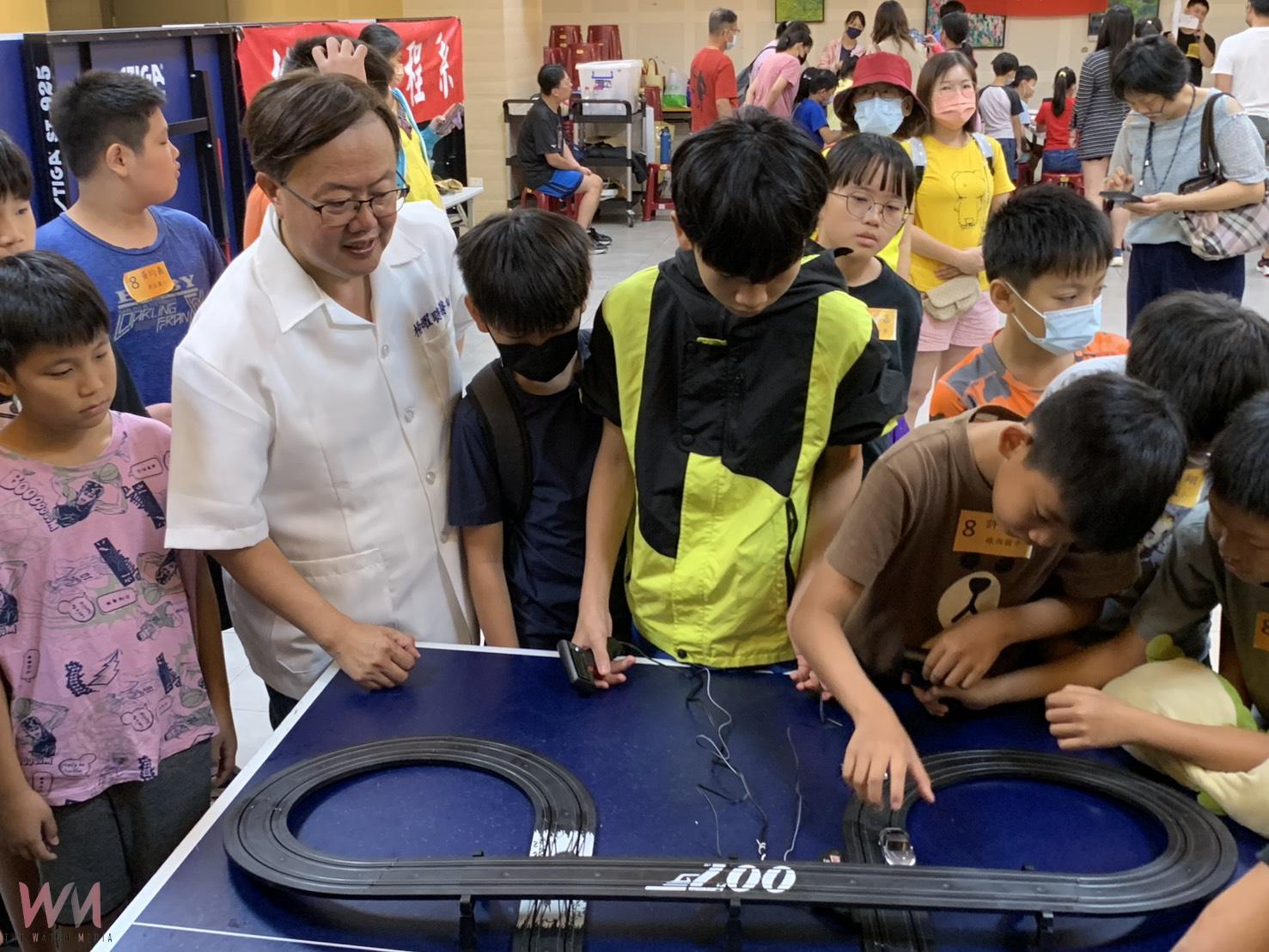 （有影片）／彰化飛行機械少年團科學營啟航　百組親子體驗飛行與機械魅力 - https://www.watchmedia01.com