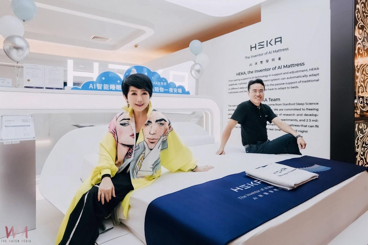 AI 智能睡眠美學！周思潔任廣三SOGO一日店長　體驗HEKA智慧床墊科技魅力 - https://www.watchmedia01.com