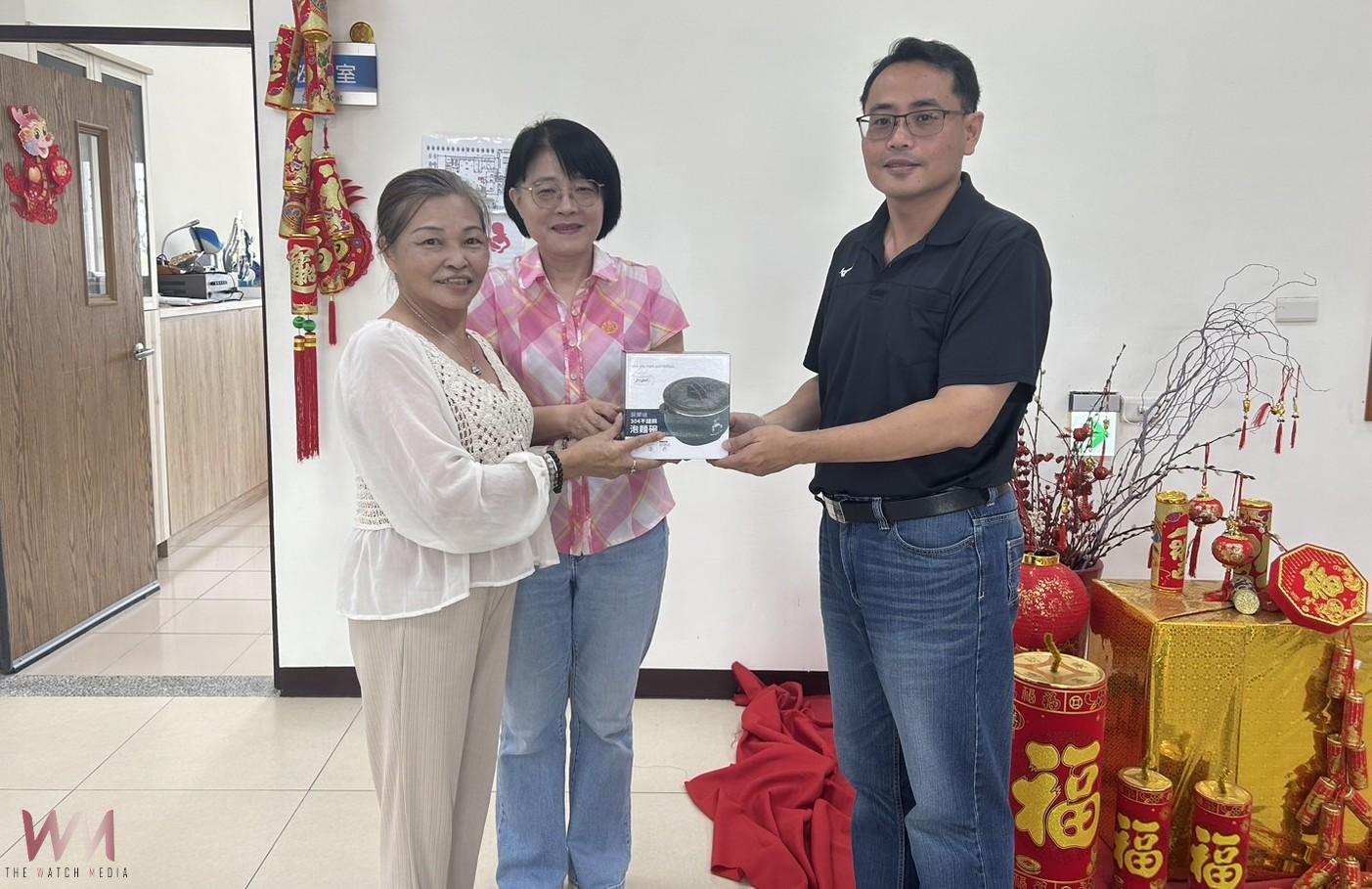 臺東民眾感念臺西公所貼心服務 郵寄一箱水果跨縣送暖表達感謝 - https://www.watchmedia01.com