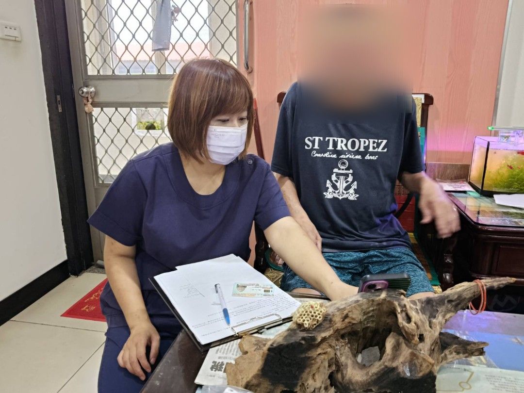 長輩就醫新選擇　彰化榮家推遠距醫療視訊門診改善照護品質 - https://www.watchmedia01.com
