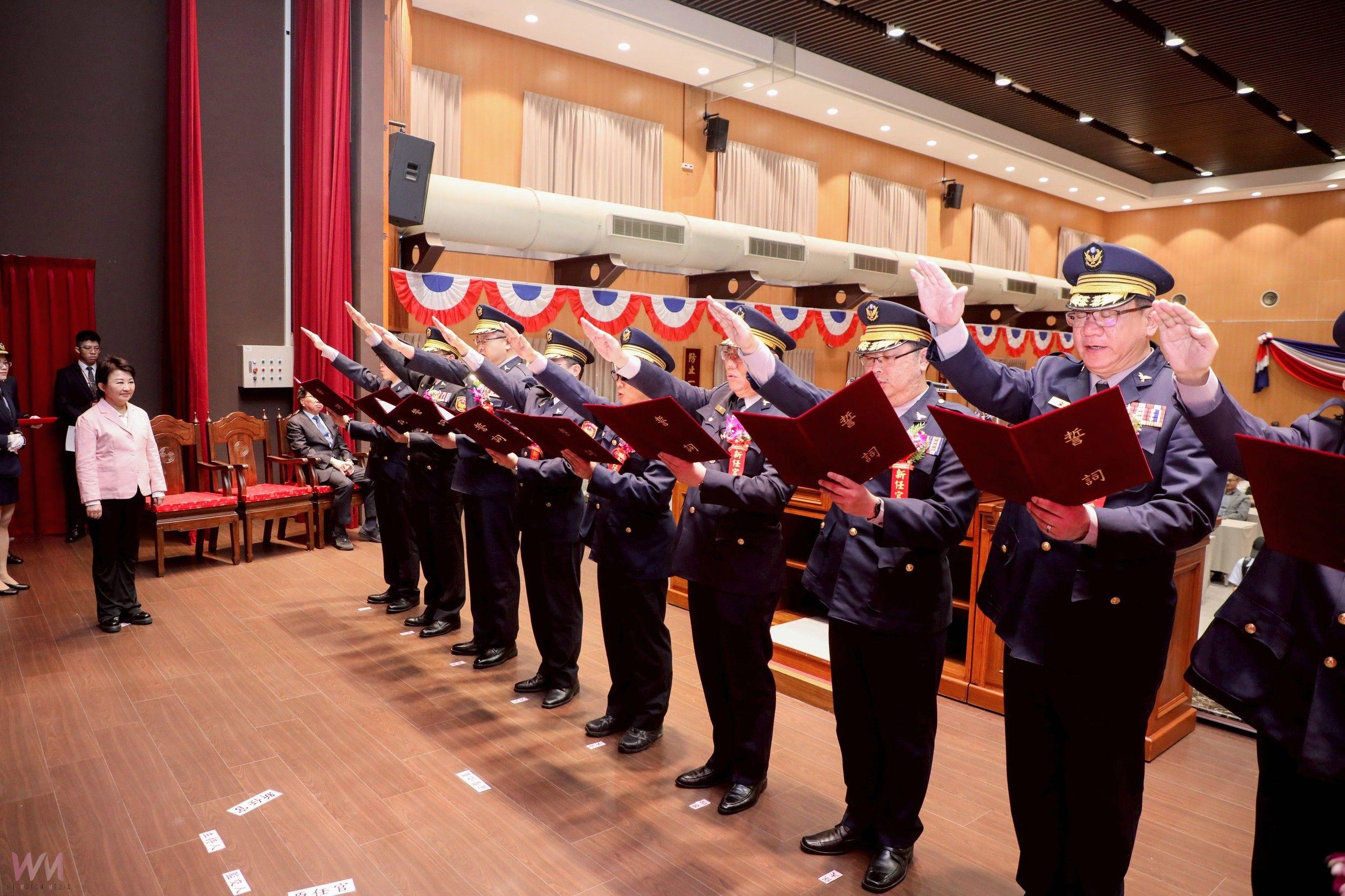 台中市新卸任警察局長、分局長及大隊長聯合交接　盧秀燕期勉再現佳績 - https://www.watchmedia01.com