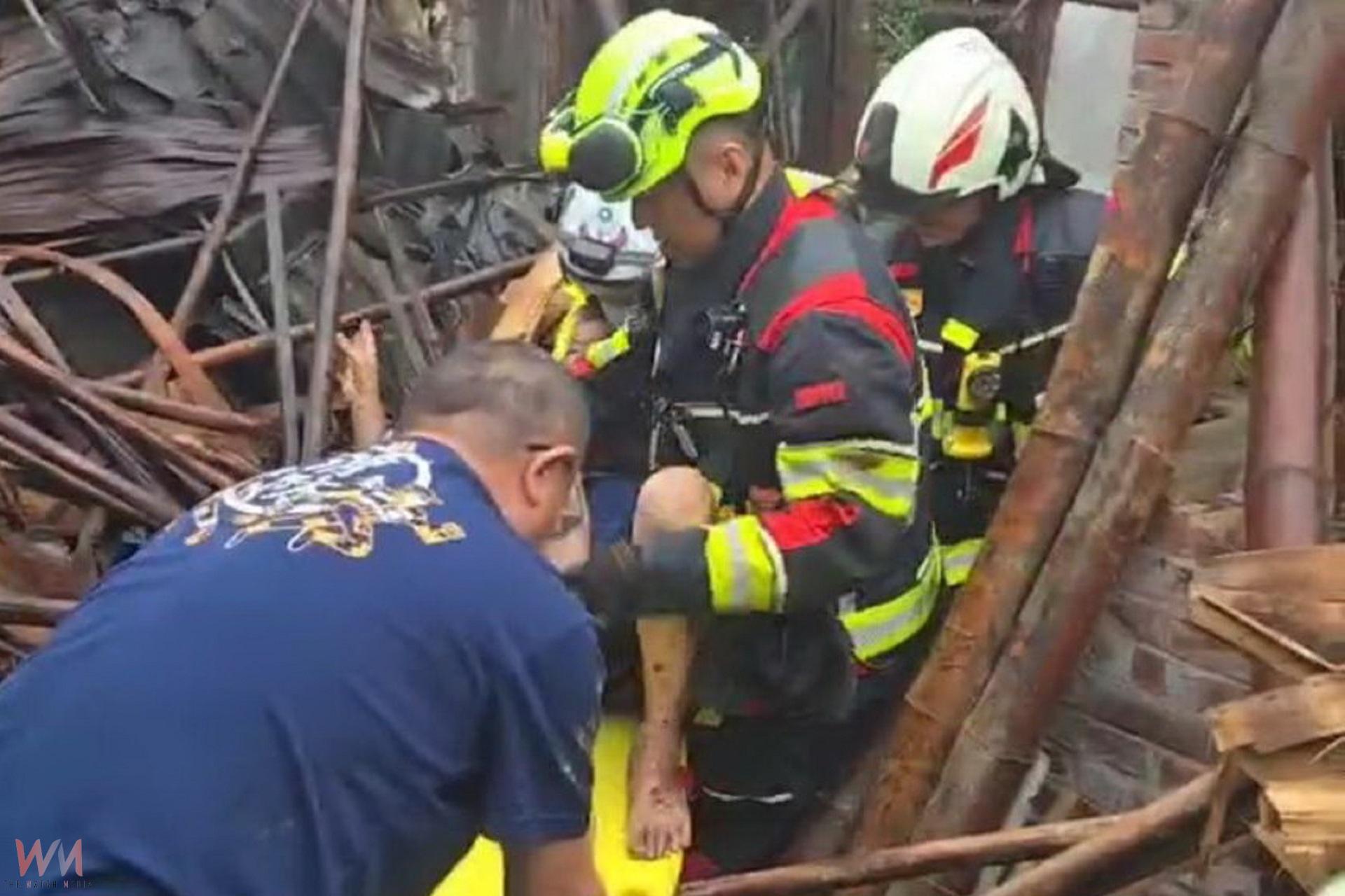 斗南老屋不堪強降雨倒塌    壓傷屋主黃婦警消搶救送醫 - https://www.watchmedia01.com