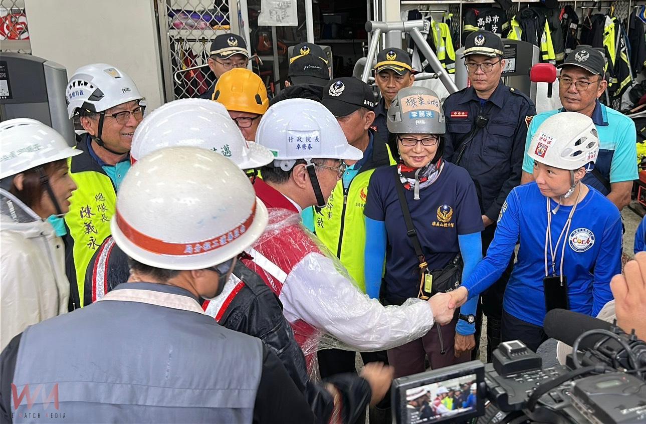 陳其邁陪同卓榮泰視察六龜　籲中央支援災後重建與交通搶通 - https://www.watchmedia01.com