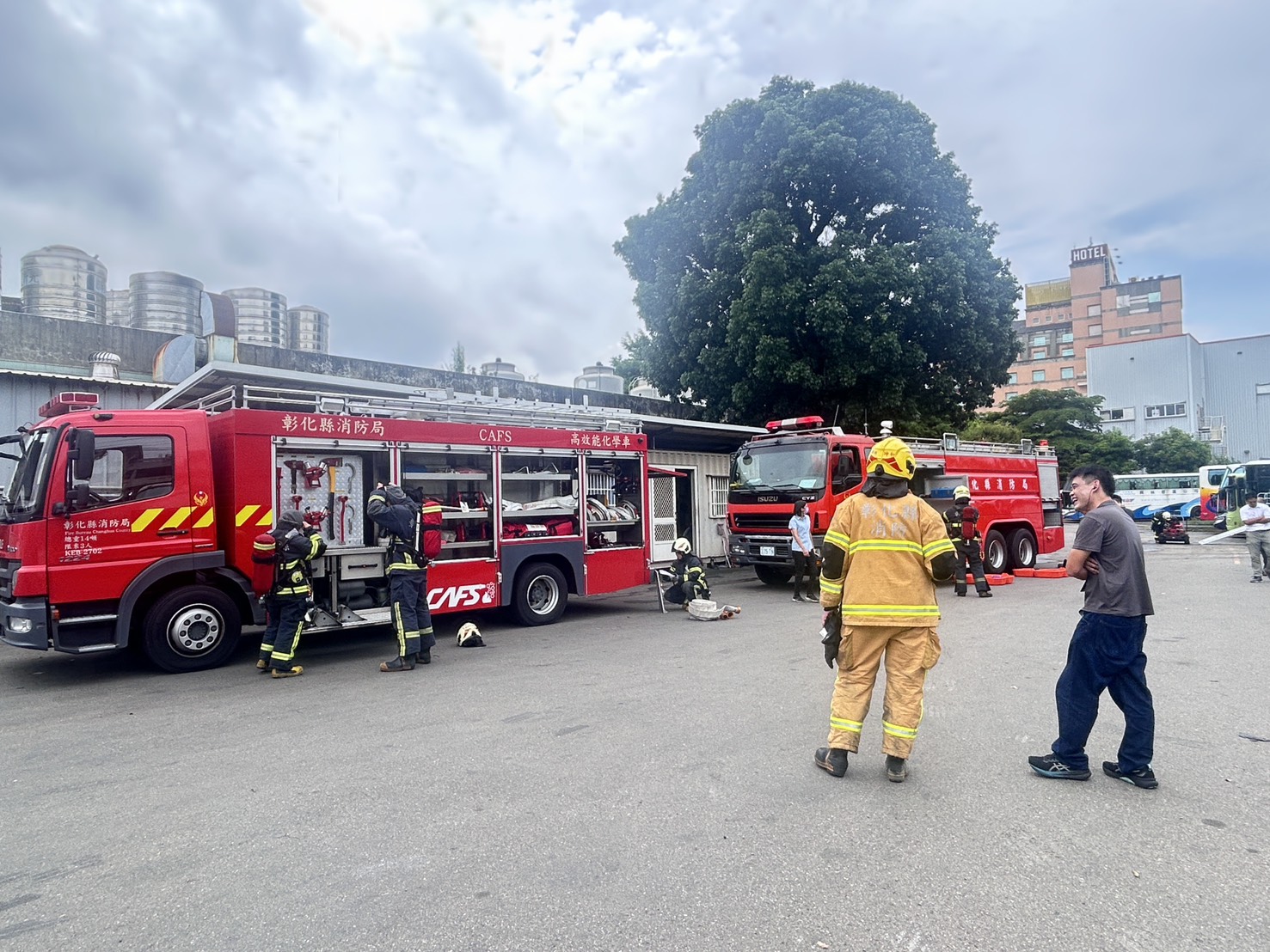 電巴起火怎麼辦？員林客運聯手消防模擬火警應變 - https://www.watchmedia01.com