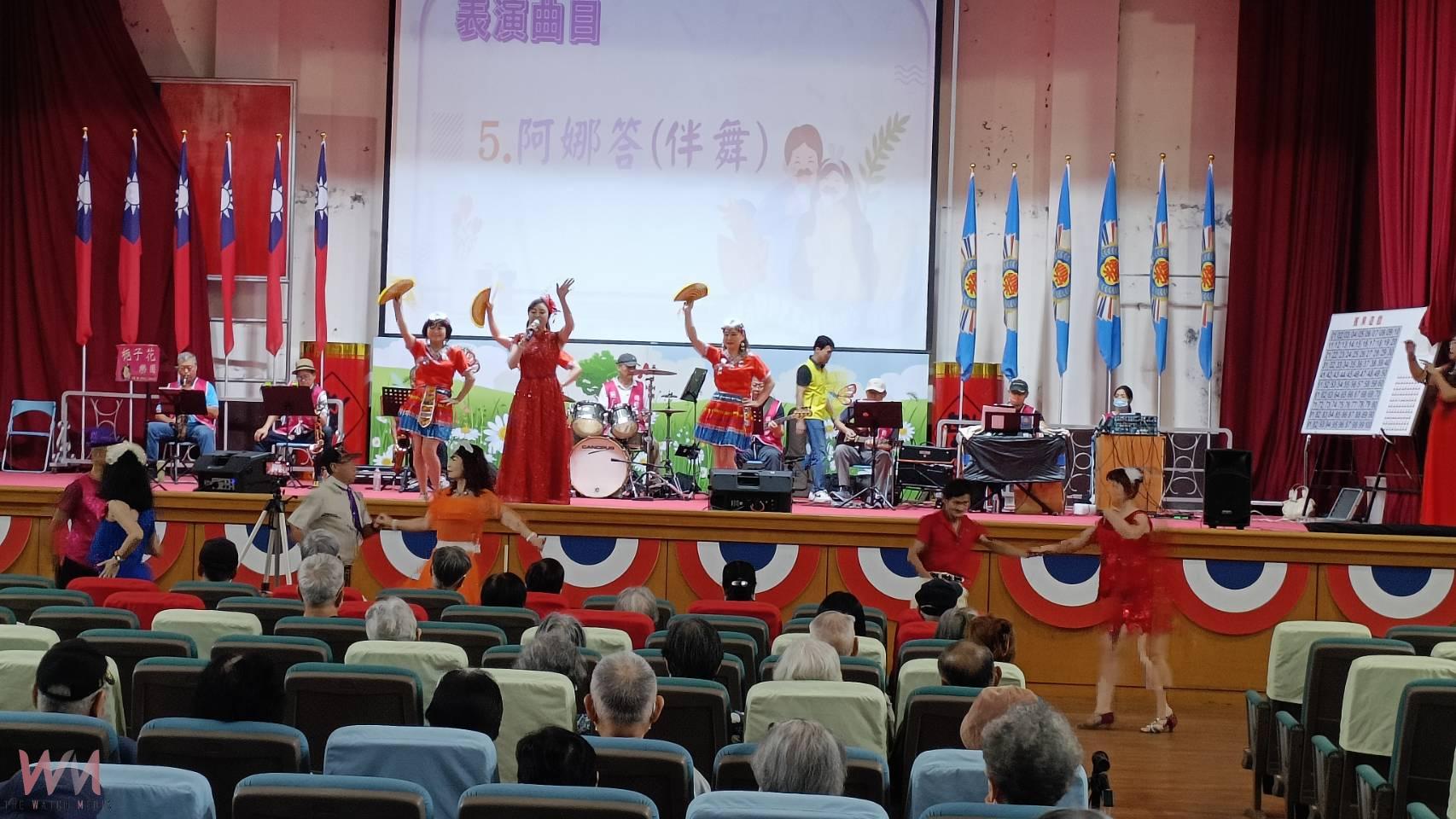 父親節前夕　梔子花樂團攜手舞蹈團溫馨獻藝中彰榮家 - https://www.watchmedia01.com