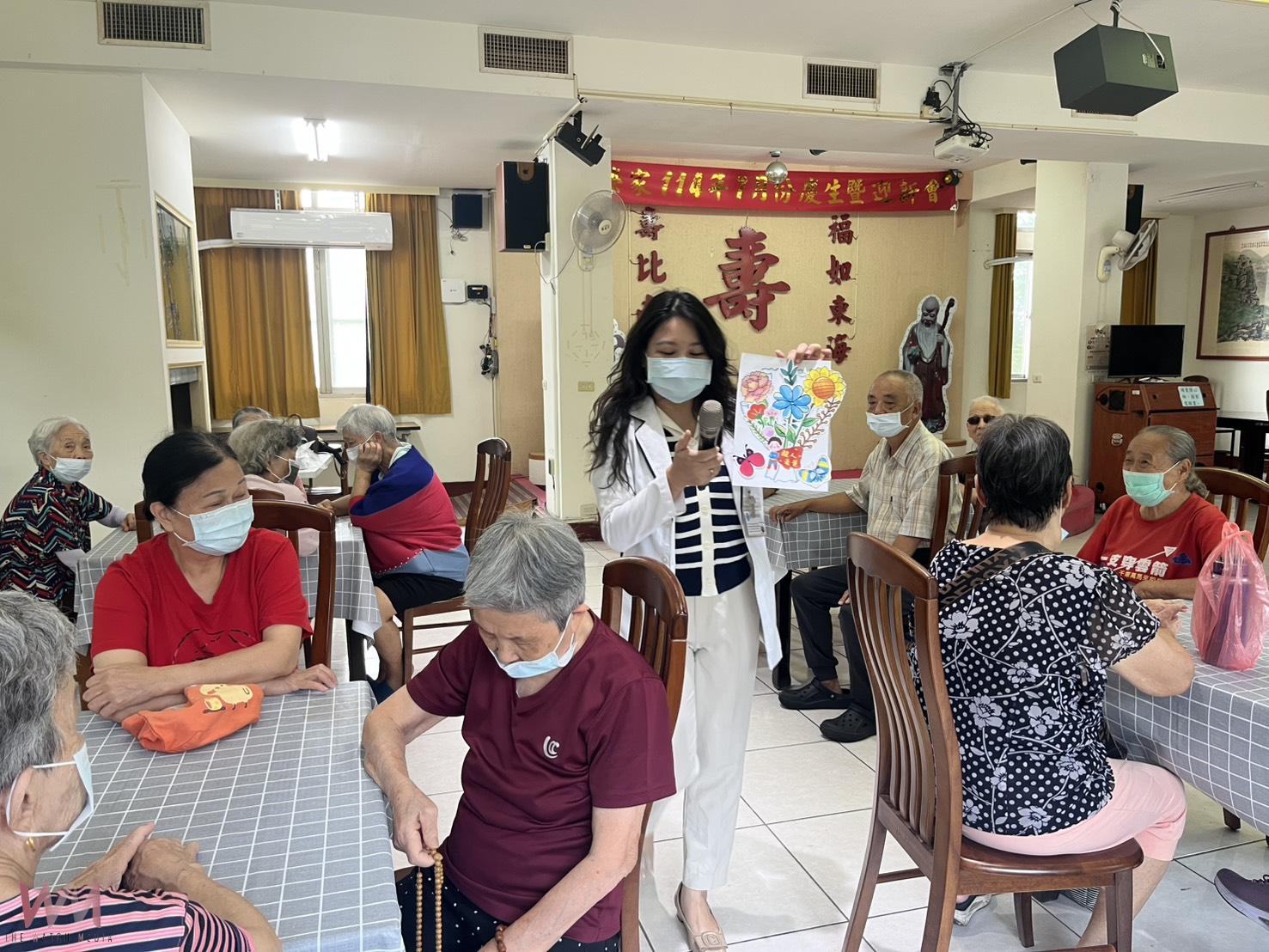 （有影片）／彰化榮家剪紙迎父親節　百歲長輩巧手創作傳遞滿滿祝福 - https://www.watchmedia01.com