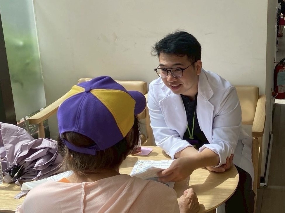 關心爸爸的睡眠健康！秀傳醫院提醒打呼可能是健康警訊 - https://www.watchmedia01.com