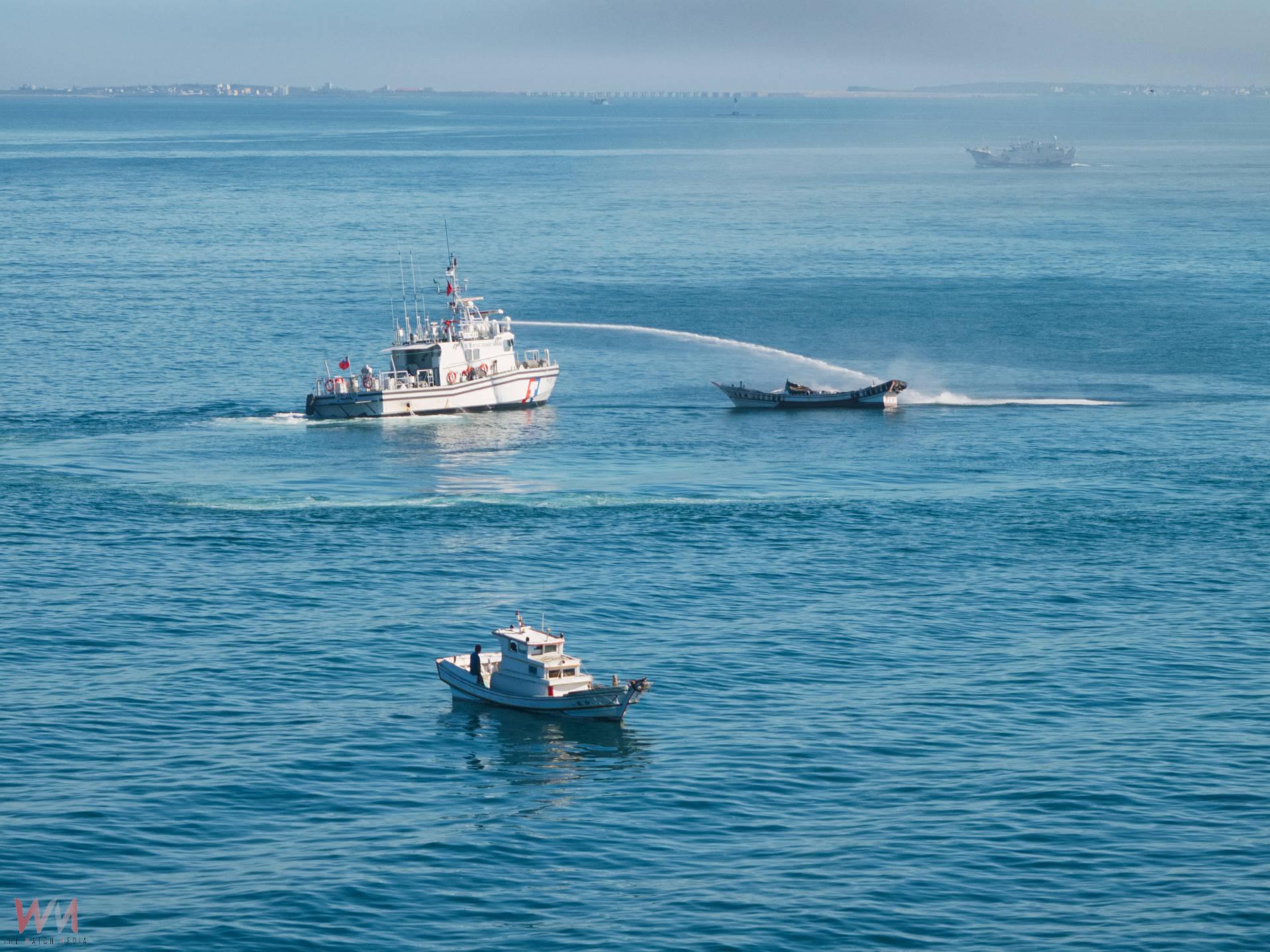(有影片)/拖帶途中出意外 澎湖將軍籍漁船發「惠富鴻16」清晨發生火燒船  海巡艇立即馳援滅火 - https://www.watchmedia01.com